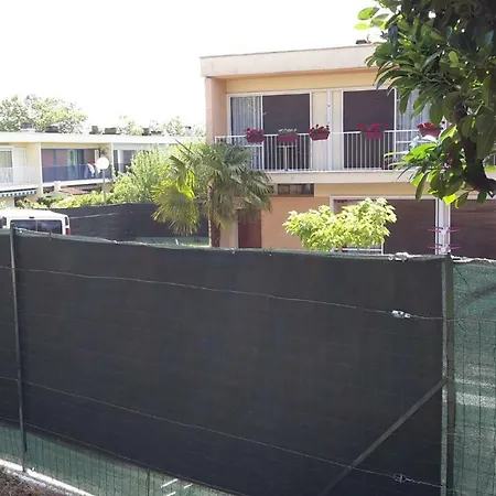 招待所 1 Personne Et 1 Personne Avec Entree Libre Et Salle De Bain Privee 3*