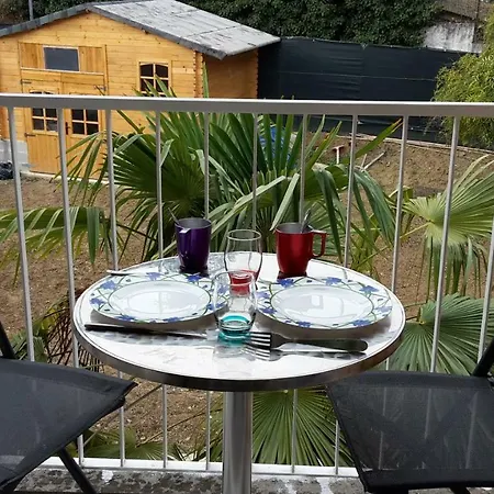 1 Personne Et 1 Personne Avec Entree Libre Et Salle De Bain Privee Gasthuis 3*